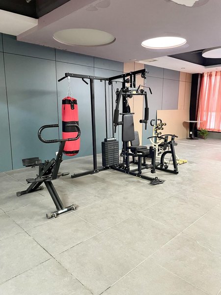 Luolan Hotel (Bengbu Tianhong Square High-speed Railway Station) 休闲