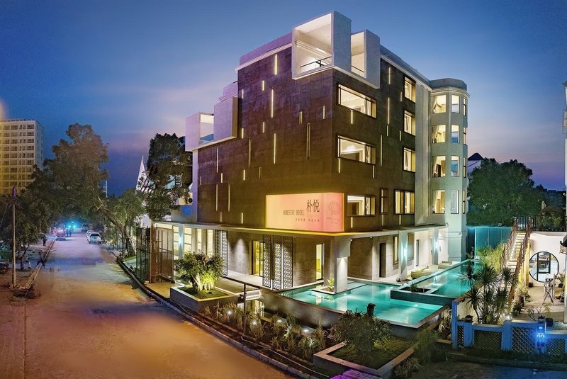 北海银滩·朴悦酒店(国际客运港店)外景图