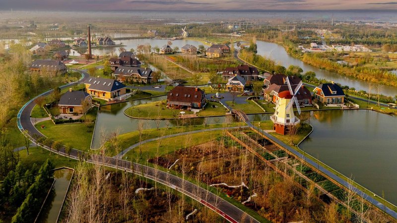 Lake Roli Resort Over view