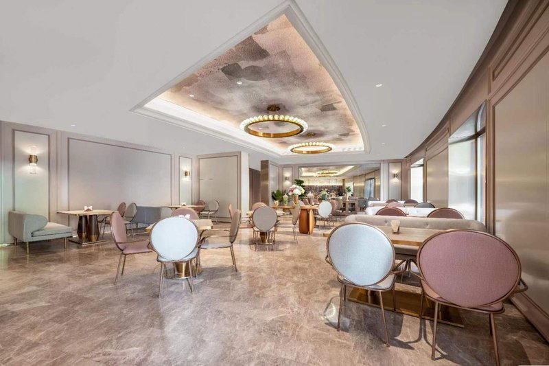 Mercure Urumqi High-tech Zone Torch Building Restaurant