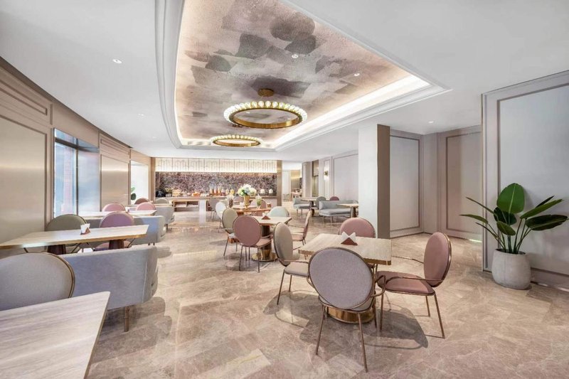 Mercure Urumqi High-tech Zone Torch Building Restaurant