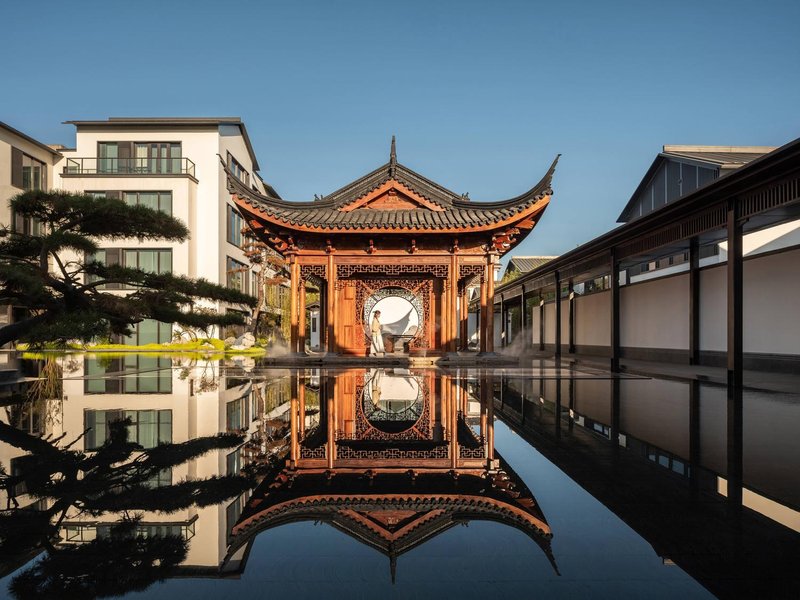 KUANJING Hotel Shanghai Zhujiajiao over view