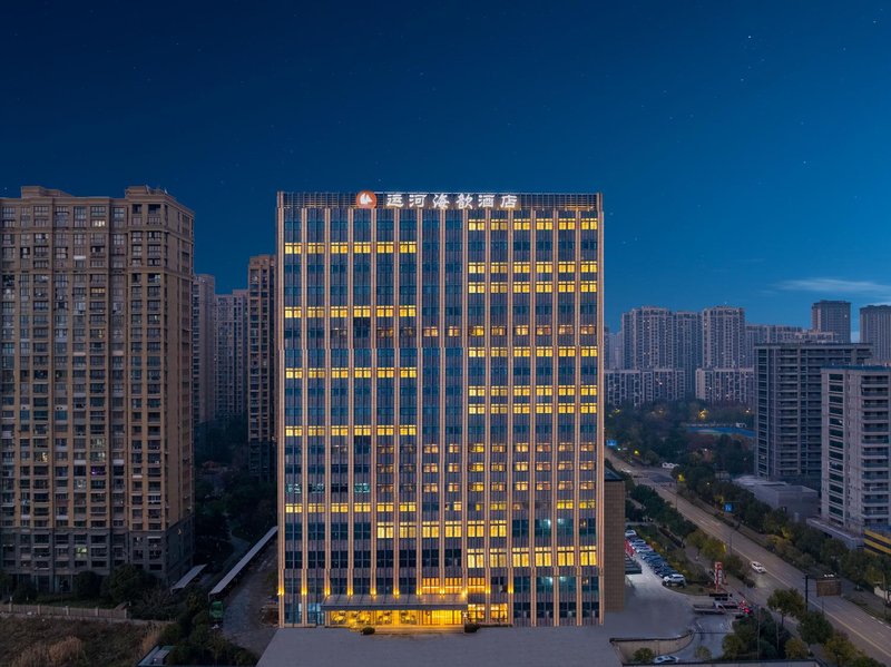 Hang zhou Canal Seagull Hotel over view