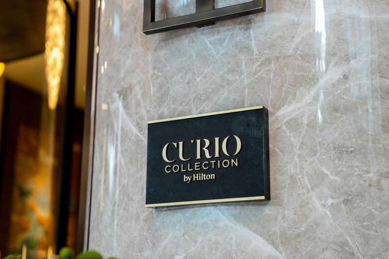 Yuexiu Hotel Guangzhou, Curio Collection by Hilton Over view