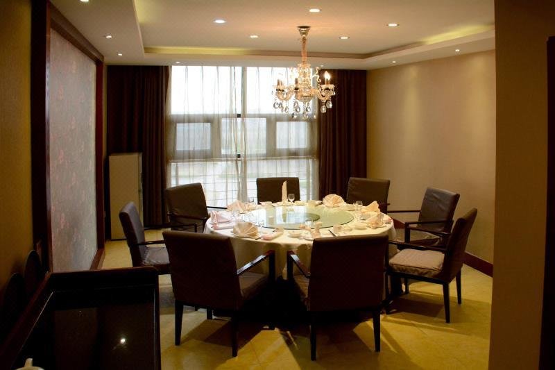 Fenghuangtai Holiday Hotel Junan Lingang Development ZoneRestaurant