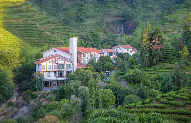 Jiaye Mountain House Over view