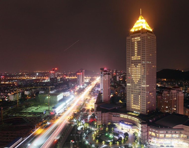 New Century Grand Hotel Hangzhou Over view