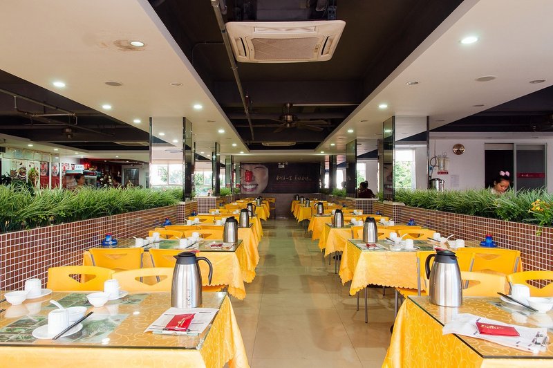 Liuhe Hotel Restaurant