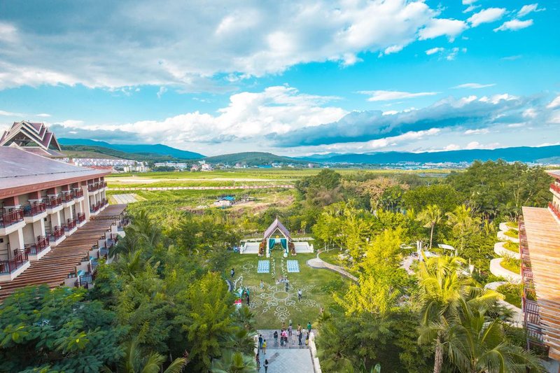 Sheraton Grand Xishuangbanna Hotel Over view