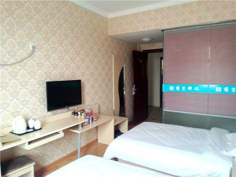 Shell Hotel(Nanle Guangming South Road store)Guest Room