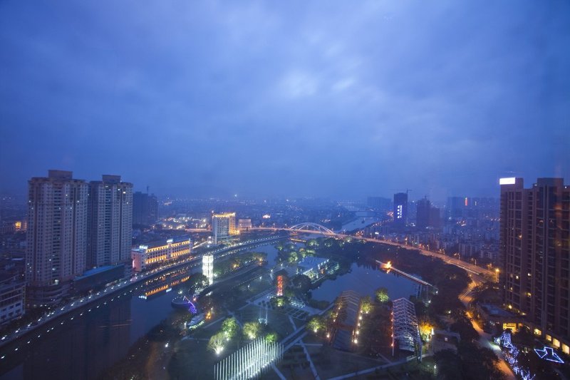 Tianhong Holiday Hotel Over view