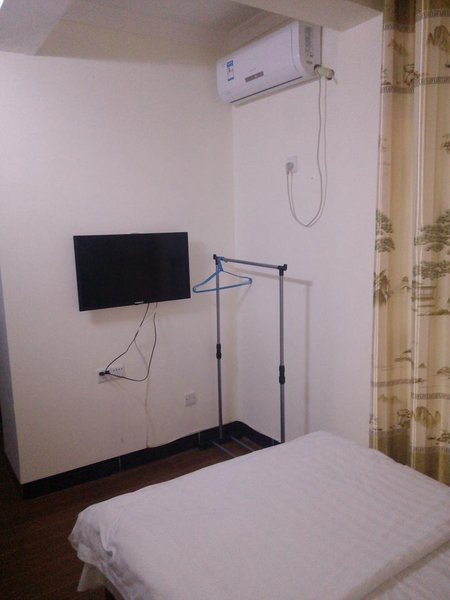 Chongzuo YouYuan Hotel Guest Room