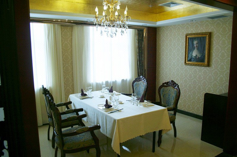 Palasi Hotel Restaurant