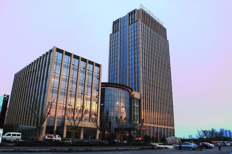 Binjiang International Hotel over view