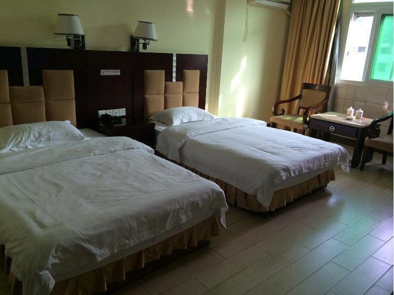 Longchuan Hengfeng HotelGuest Room