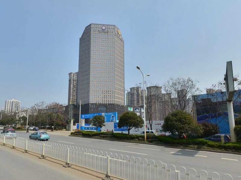 Ji Hotel (Wuhan Guanggu Software Park) Over view