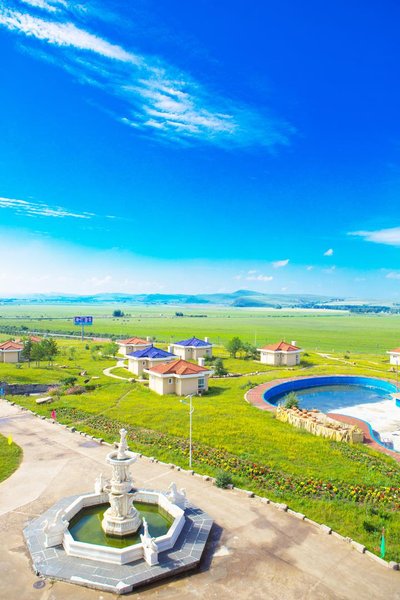 Dongshan Bsshang Grassland Holiday Hotel FengningOver view