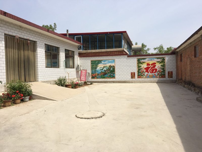 Zhihong Farmhouse Over view