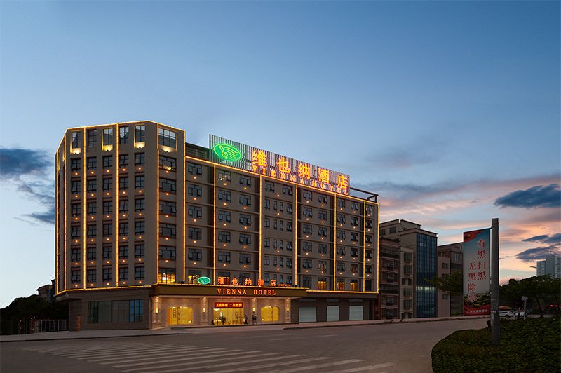 Vienna Hotel (Huizhou Sanhe Plaza)Over view