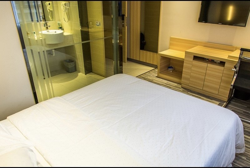 城市便捷酒店(武汉儿童医院香港路地铁站店)