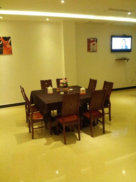 Super 8 Hotel meeting room