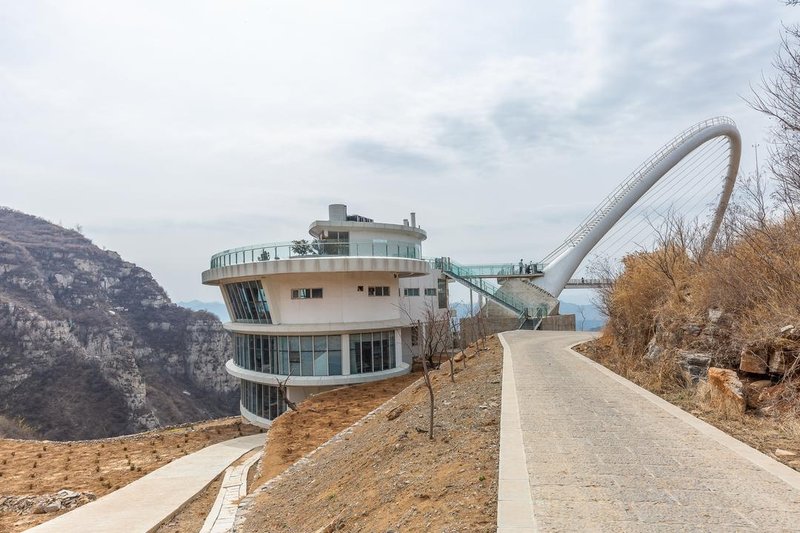 Tanxi Mountain Cliff Hotel Over view