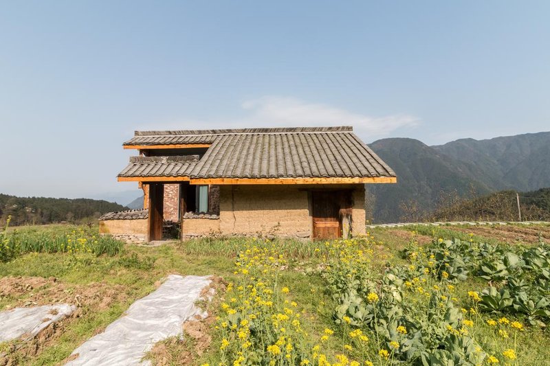 Yi Shuang Ren HostelOver view