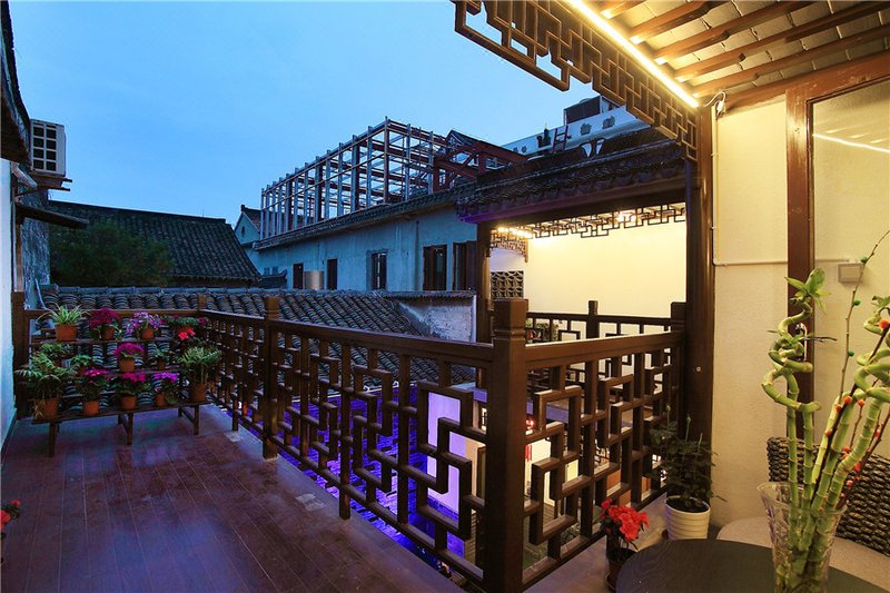 Xitang Mantulihui courtyard home-stay Over view