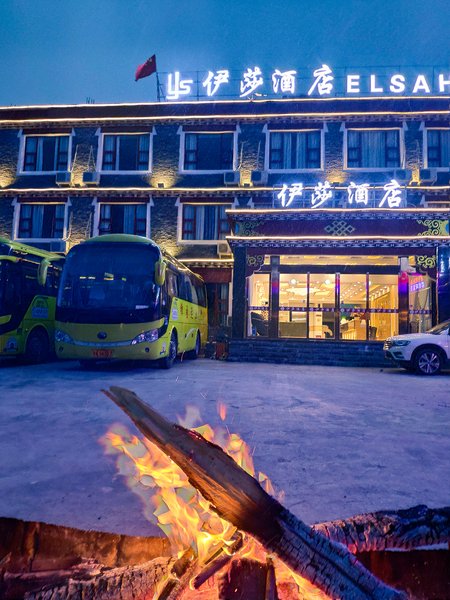 Elsa Hotel Over view