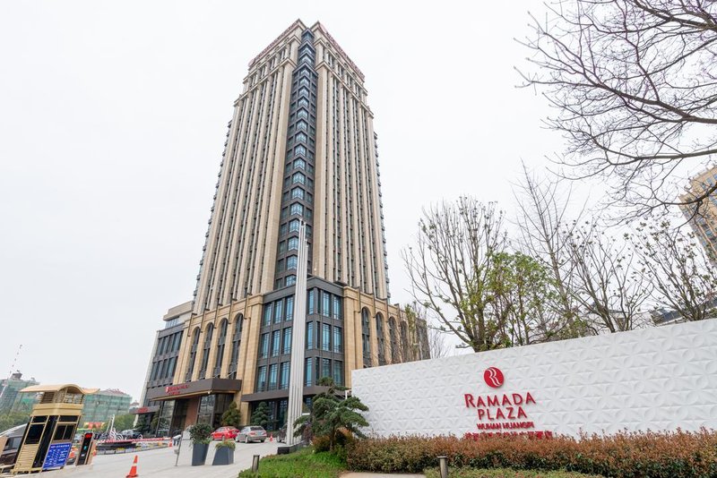 Ramada Plaza Wuhan Huangpi Over view