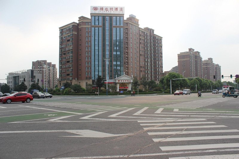 ViennaHotel Chang zhou Qingfeng Park Over view