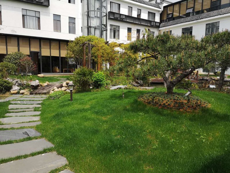 MINGFANGYUANHOTEL Over view