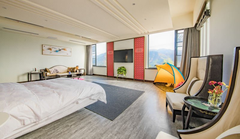 Ten Rooms InnGuest Room