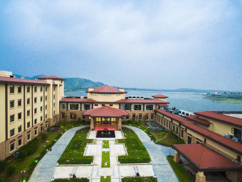 Datianzhuang International Resort Hotel Over view