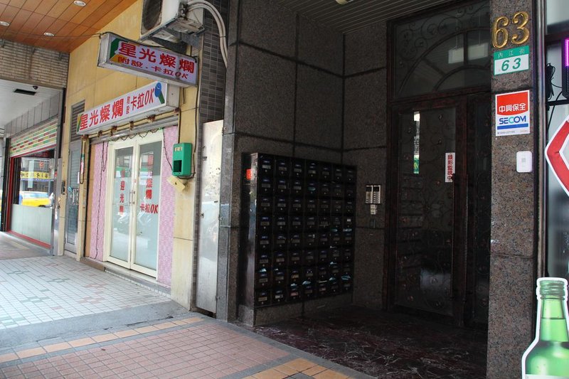 Susu Classical Royal Apartment 酒店外观