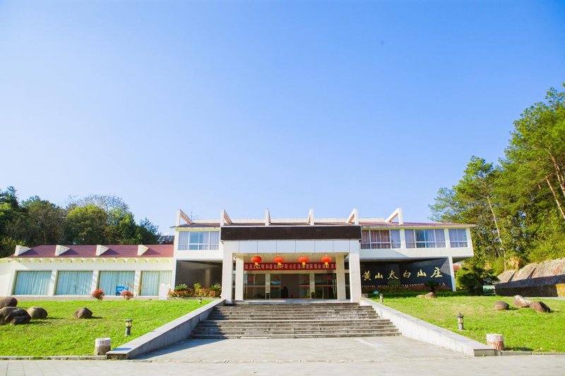 Taibai Villa Over view