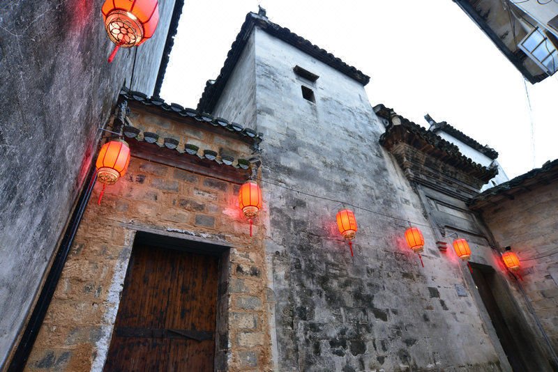 Jiuyue Xiaozhu Hongcun Boutique Hostel Over view