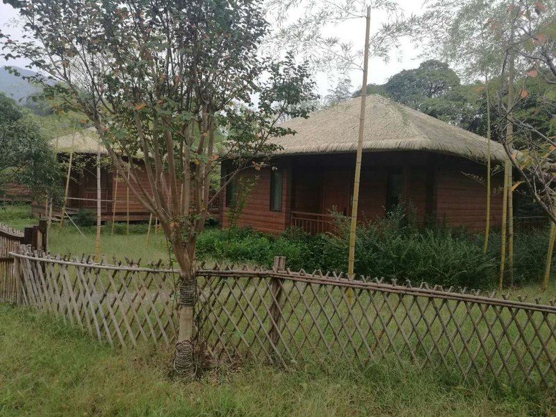 Fengya ShanzhuangOver view