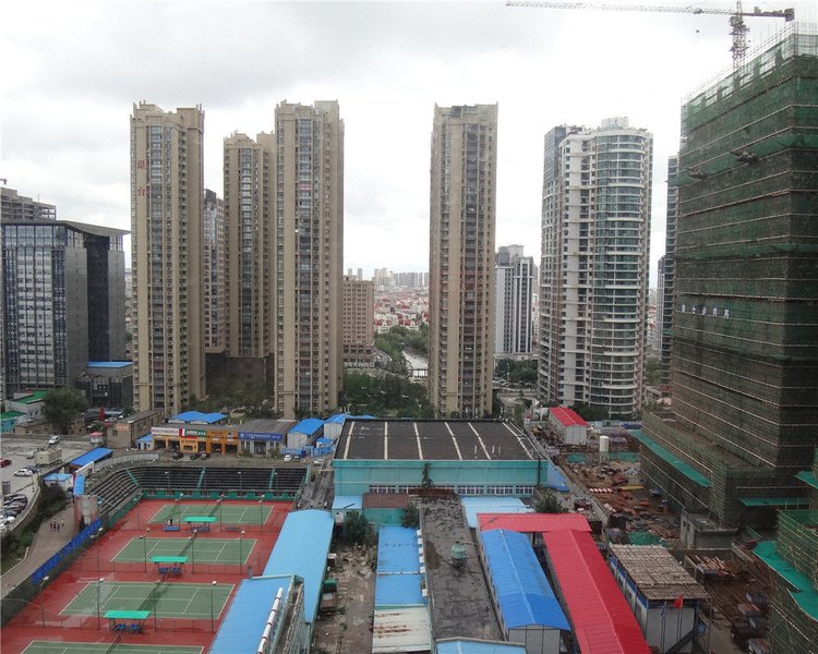 Qingdao Gate Apartment Rental Over view