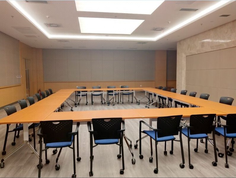 New Beacon International Hotel (Wuhan Tianhe Airport Terminal 3) meeting room