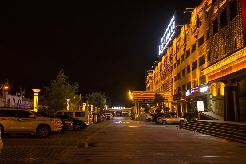 Tibet Tashi phodrang Hotel Over view