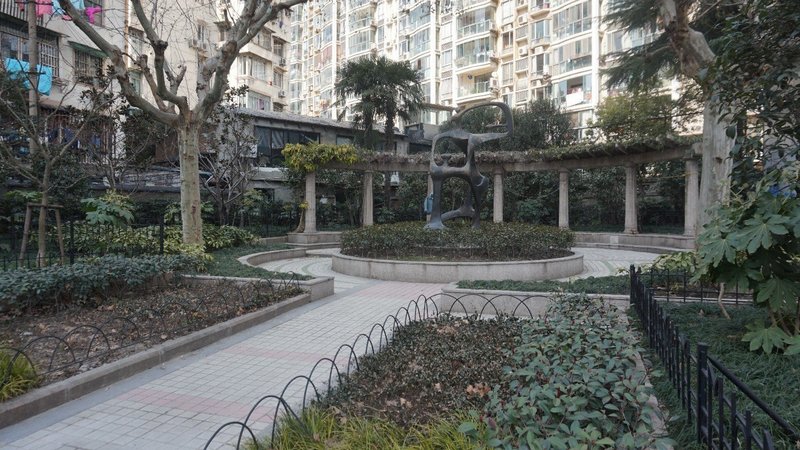 Yisu Hotel (Shanghai Kangding Road) 周边景点