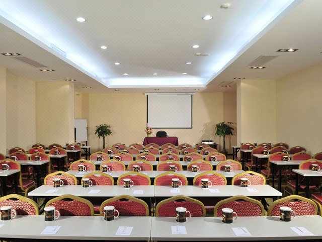 Yingfeng Business Hotel Zhongshan meeting room