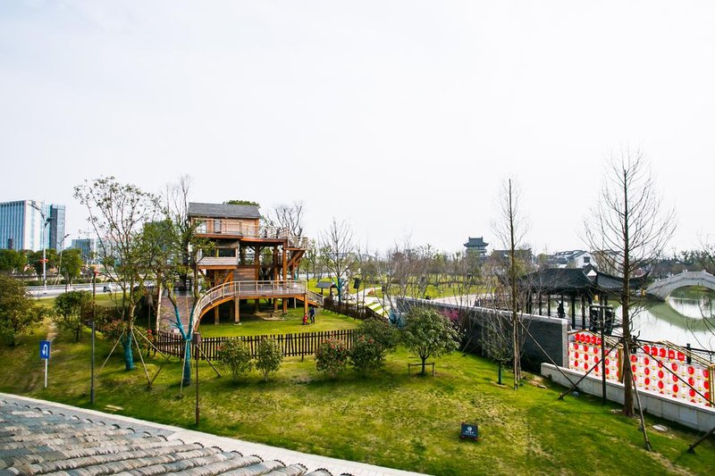 Yinju Xinxitang Hotel周边景点