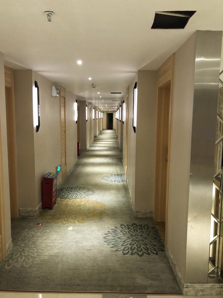 城市便捷酒店(湛江麻章高铁站店)(原麻章店)