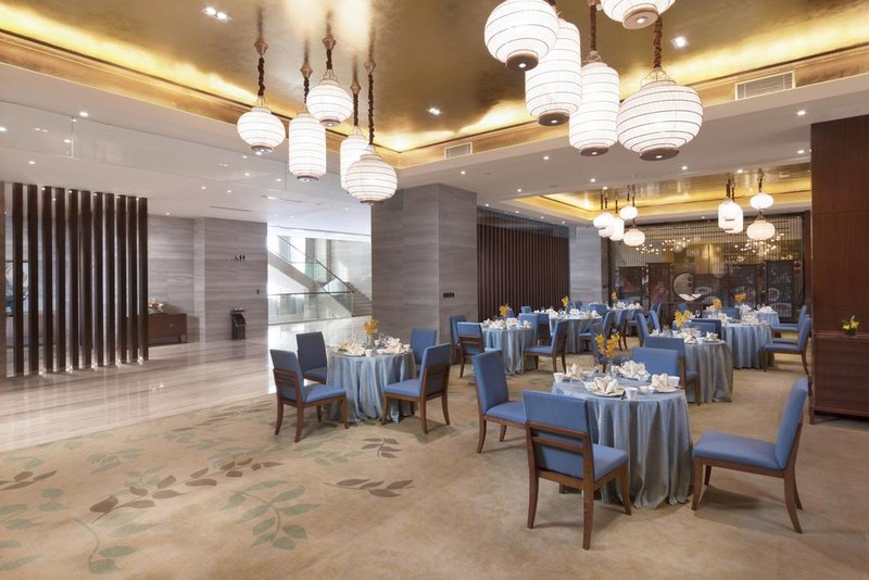 Huayou New Century Grand HotelRestaurant