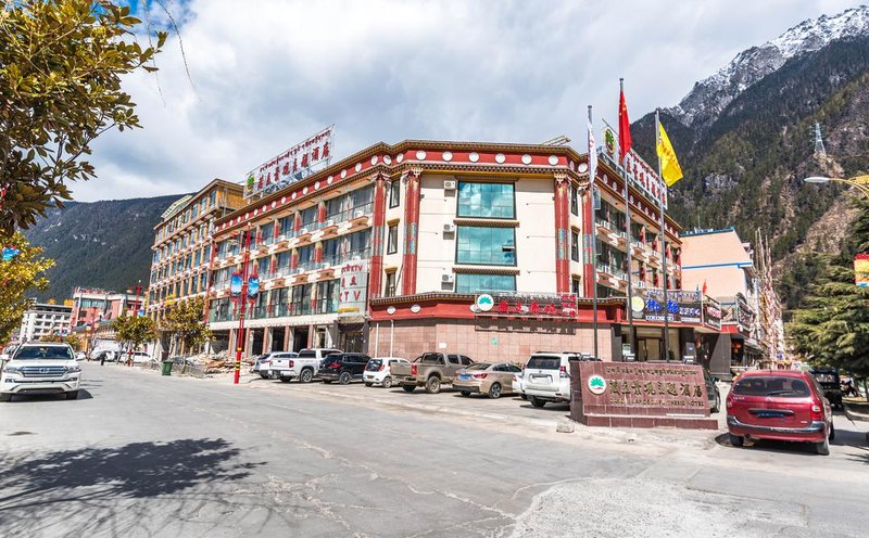 Tibetan Landscape Theme HotelOver view