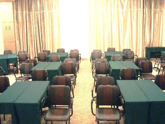  meeting room