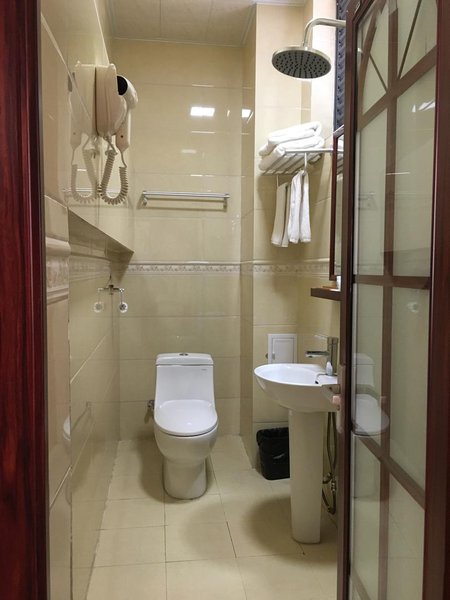 Lincang Guitang Hotel Guest Room