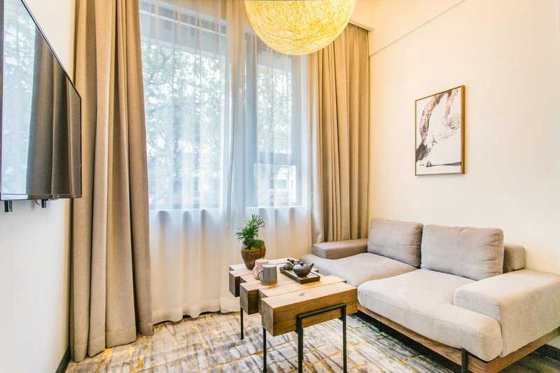 Buerju Light Luxury HostelGuest Room